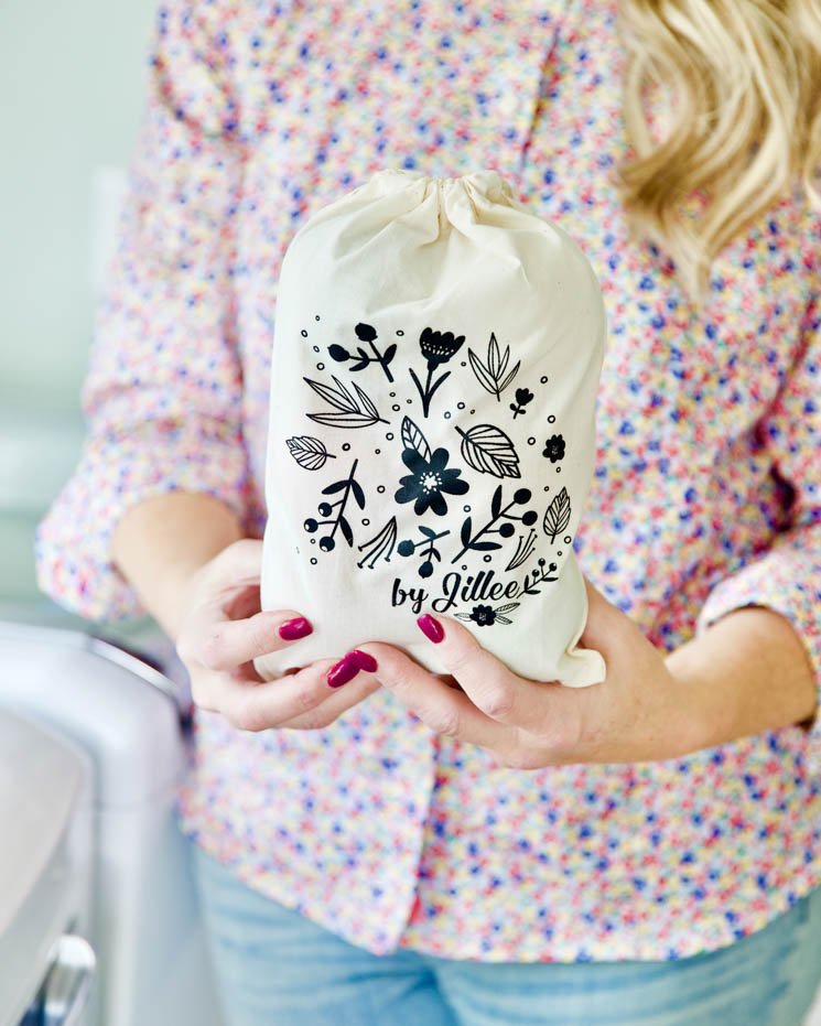 Wool Dryer Balls · 6 Pack - By Jillee Shop